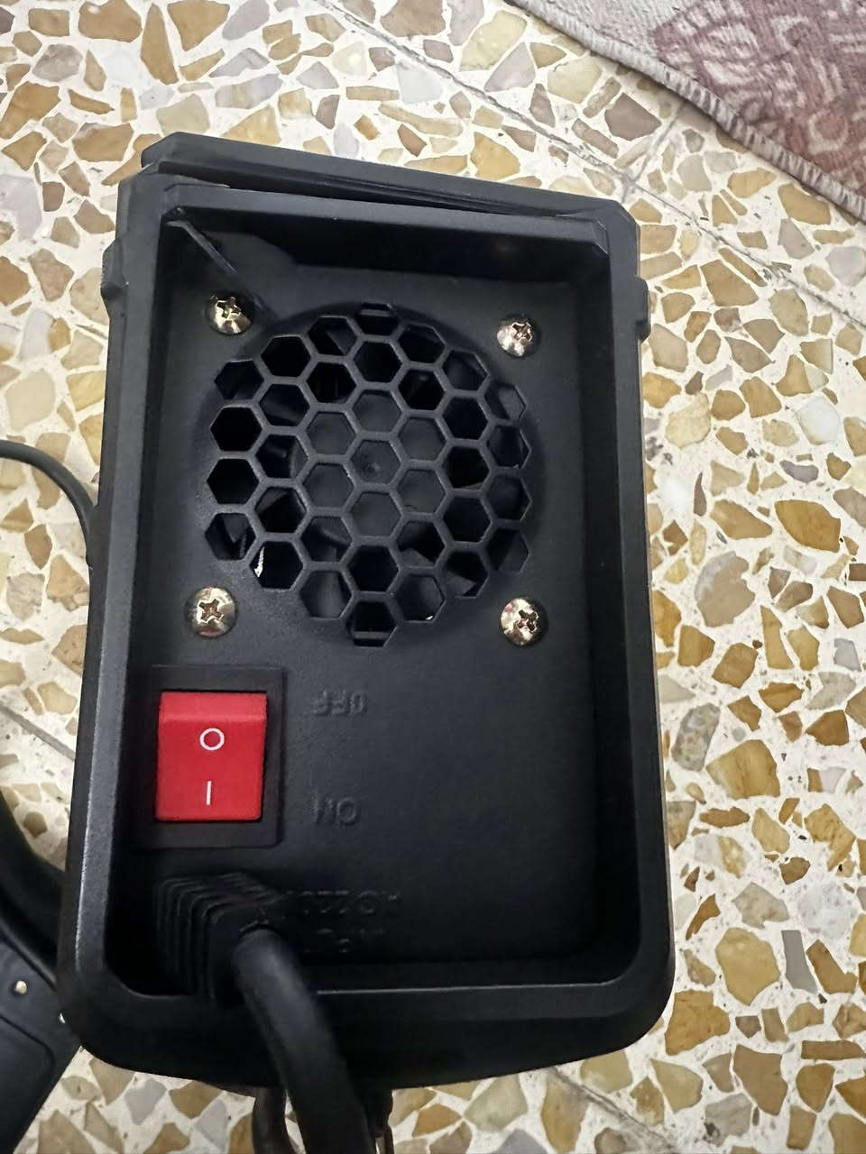 مكينه لحيم ع الفحص كامل ملحقاته توصيل موجود سعر 70 //***********.
