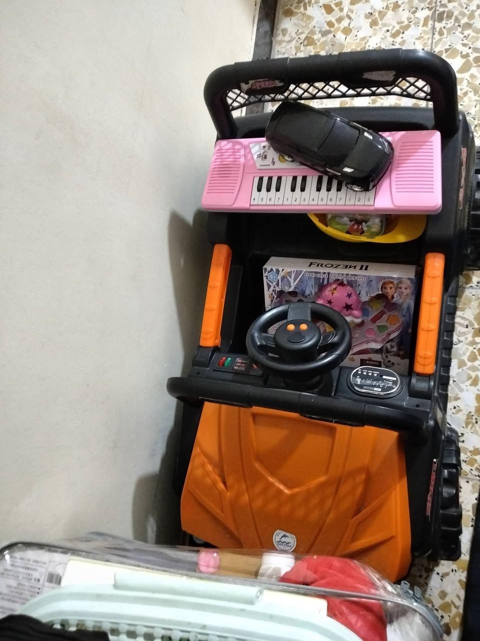 سياره لحد 6سنوات جديد وشغاله ريموت وسكوترات ثنين للبيع مكان مدينه الصدر السياره ب60السكوتؤات واحد ب8


**إذا كنت صاحب هذا الإعلان وتريد حذفه لأي سبب، رجاءا أرسل رسالة إلى الدعم الفني**