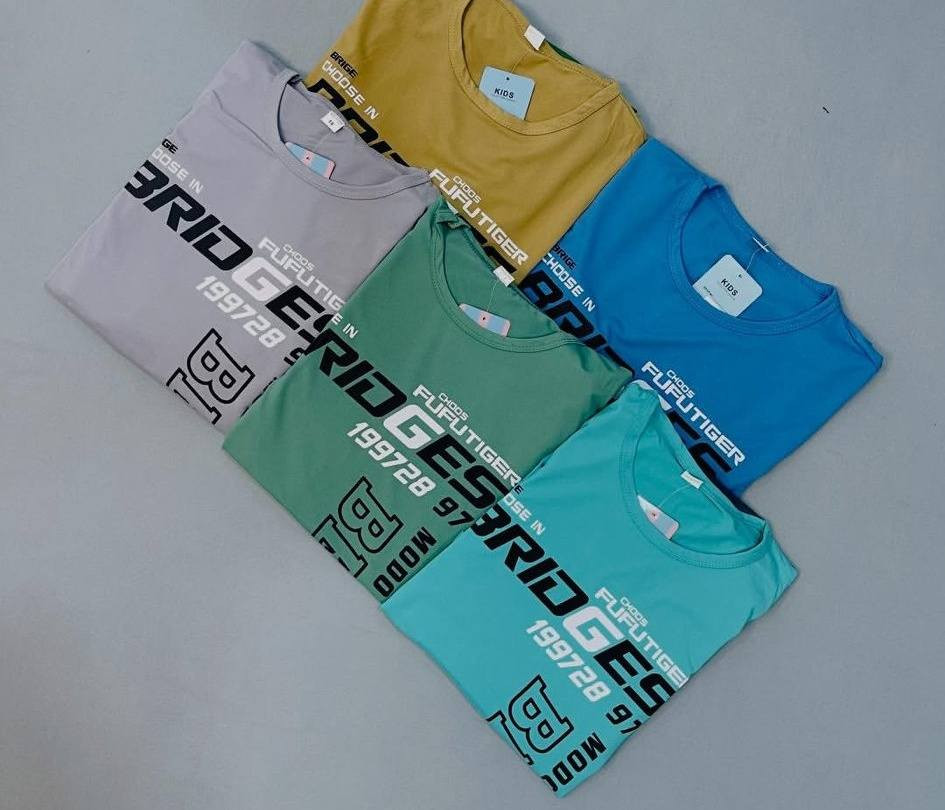 تراكات ولادي درجه اولى يلبس من عمر 8سنه إلى 13سنه سعره القطعه 8 آلاف القماش جداً راقيه وبارده #يوجدلديناتوصيل كافة المحافظات العراق


**إذا كنت صاحب هذا الإعلان وتريد حذفه لأي سبب، رجاءا أرسل رسالة إلى الدعم الفني**