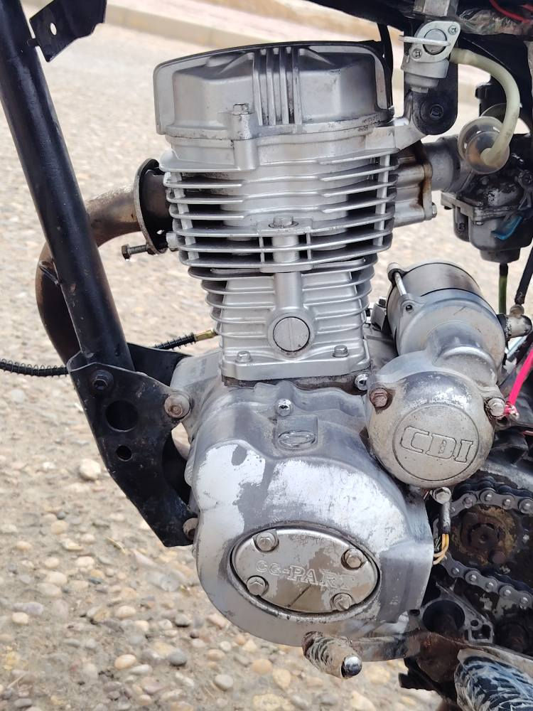 دراجه أيراني البيع السعر325وبيها مجال كلش قليل نتصال*********** الميمونة, ميسان
