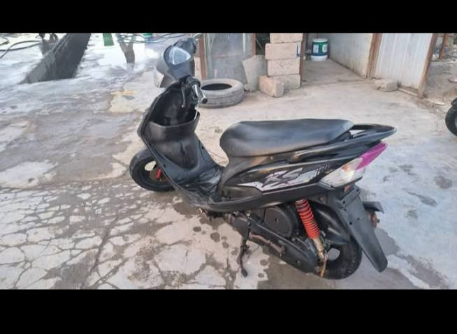 السلام عليكم ماكس عدله للبيع مفتوحه 650  بها مجال قليل المدينه بني منصور ***********
