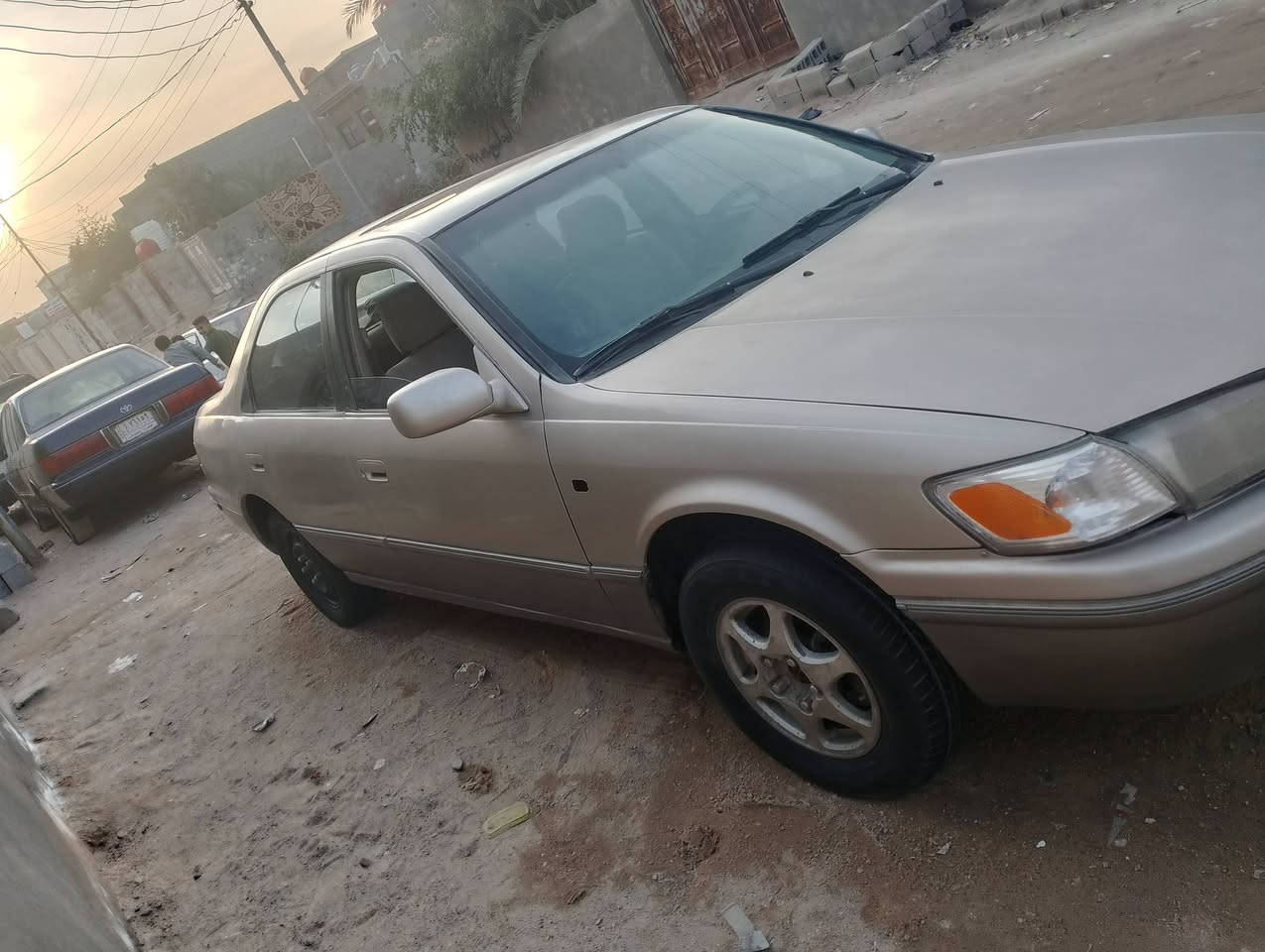 السلام عليكم سياره كامري مديل 2001 مكينه وكير بلد جدد تخم تاير جدد حداديه جديده السياره جاهزه مكاني البصره الزبير السعر 40وبيها لشراي رقم الهاتف ***********
