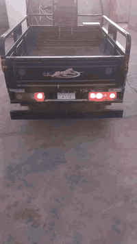 السلام عليكم ستوته للبيع موديل 16 عنوانها منطقه العرابضه منصوريه الجبل هذا رقمي*********** سعرها 900 وبيها مجال شيء قليل
