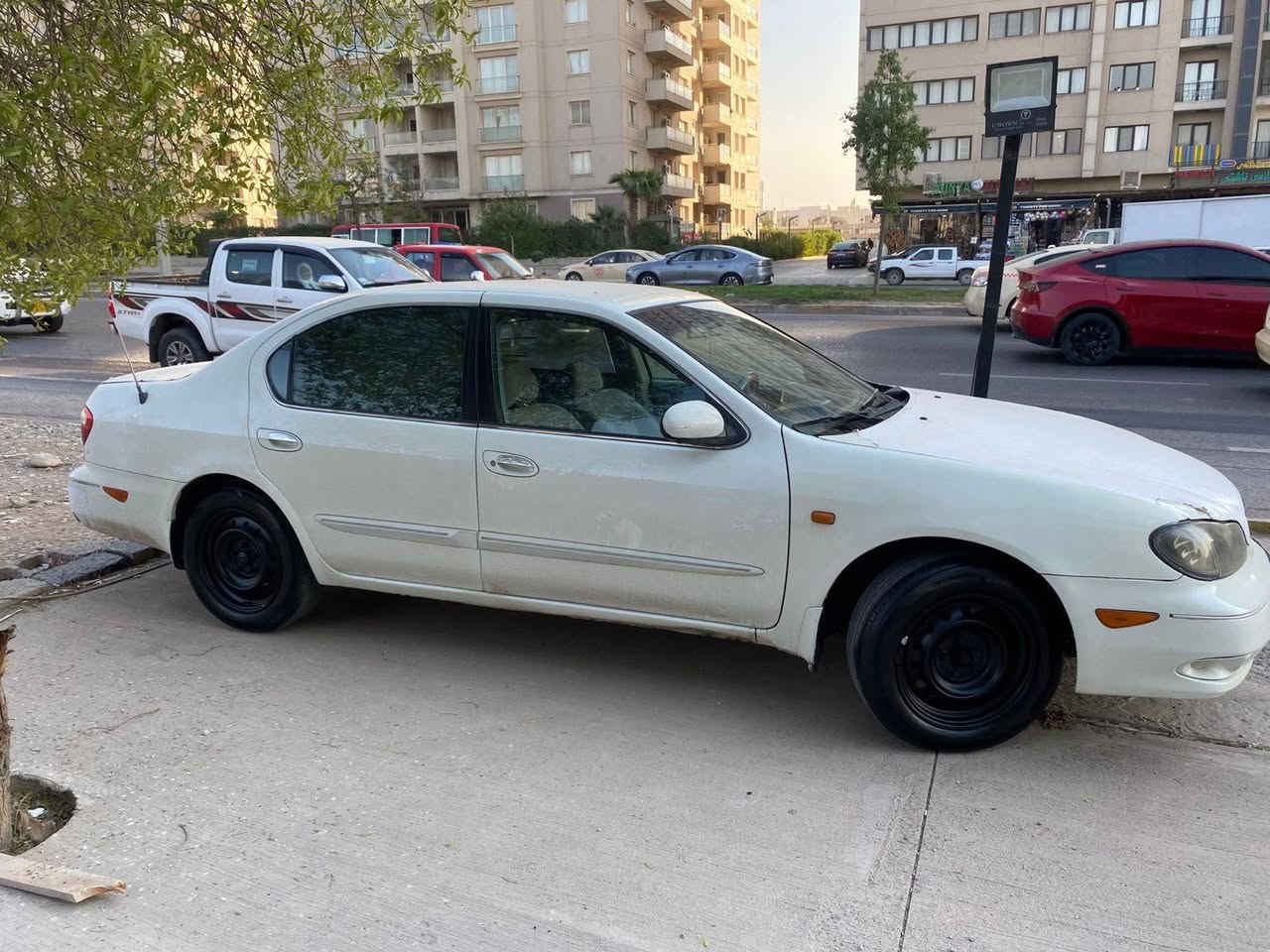 للبیع نیسان ماكزیما مودیل 2001 كیر عادي 
محرك v6 3000 المرغوب رقم اربیل دولي 
رقم اصولي اب شرط كل محافظات العراق 
سیاره علی وظع شركه ماشي 280 الف 
كیر محرك حدادیه كاربایات كلها علی وظع شركه 
سعر جوه كل سوك 59 بي مجال قلیل للشراي 
مكان سیاره اربیل داخل مدینه شراي خابر و تدلل
رقم موبایل *********** بي واتساب أربيل, العراق
