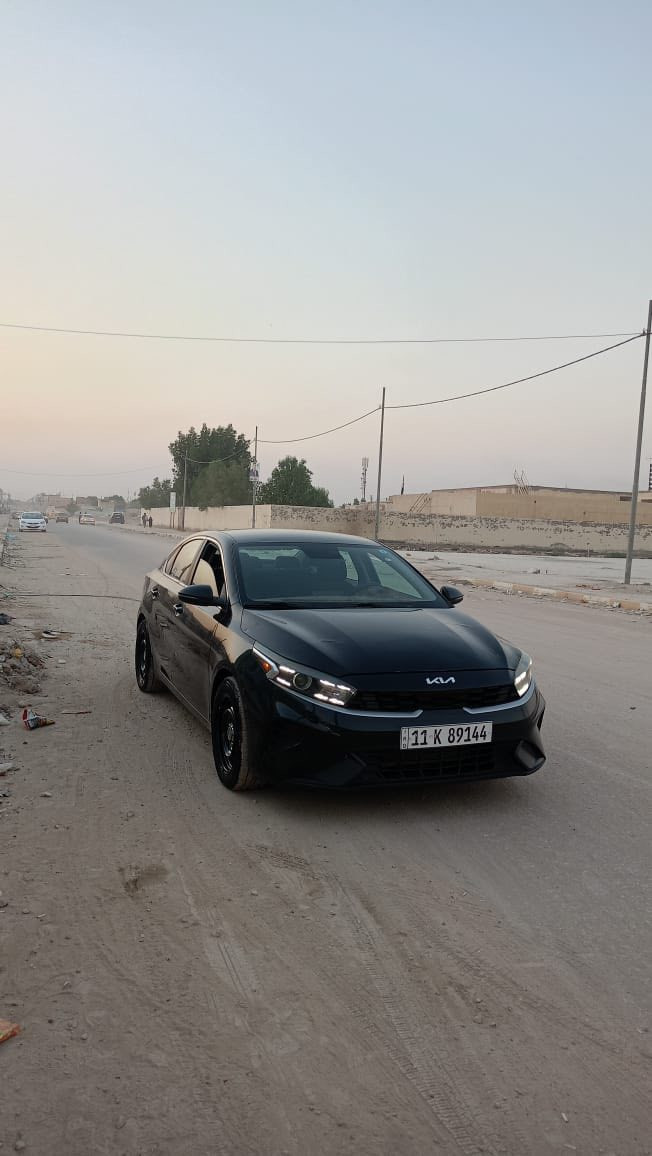 سلام عليكم 
للبيع فورتي 
موديل 2023
رقم بغداد 
مكينه 2000
فول عدا الفتحه 
رادارات 
كشنات تدفئه تبريد 
نقطه عمياء 
***********
