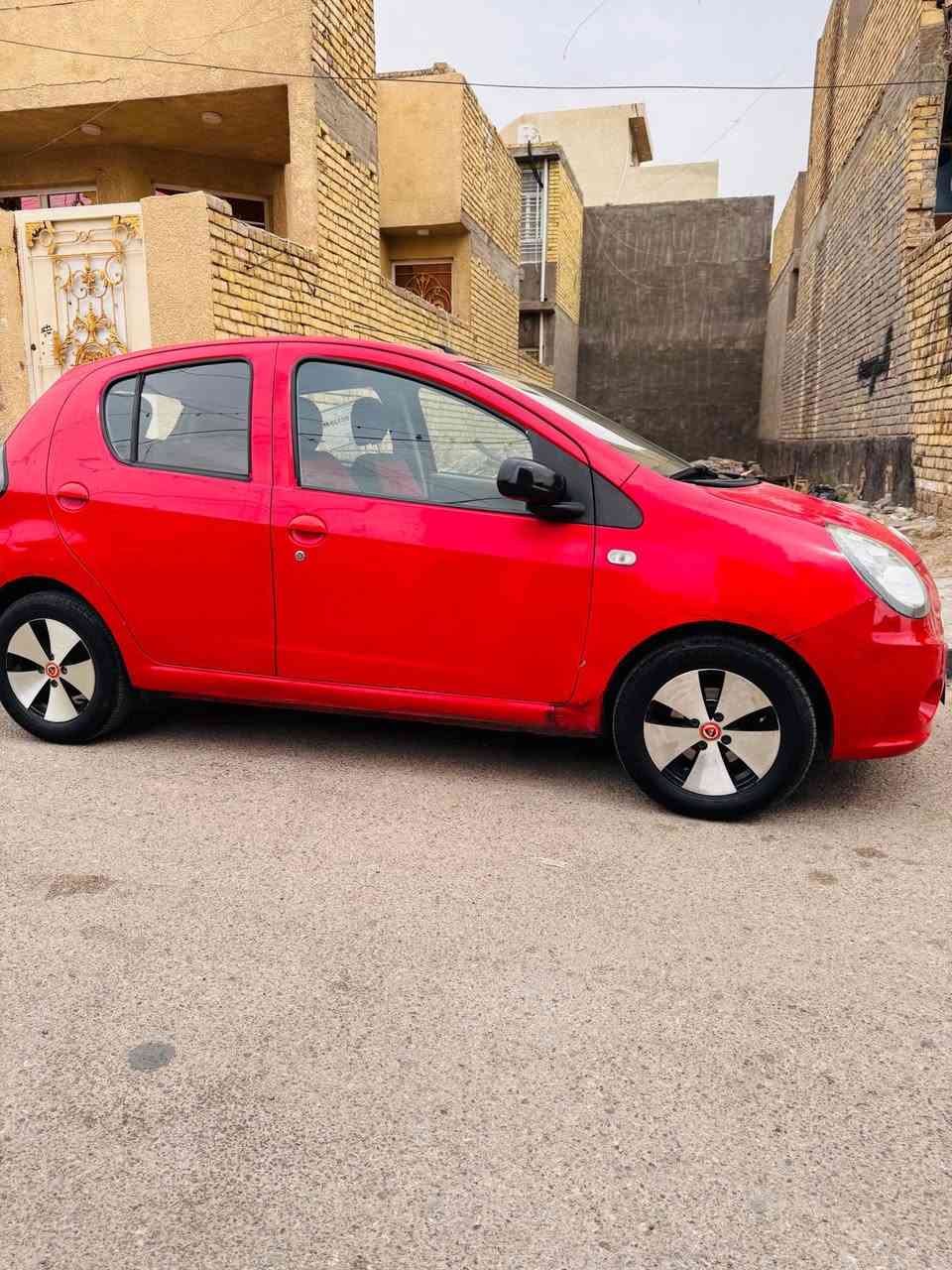 السلام عليكم
سيارة باندا نظيفه للبيع للاستفسار والتواصل ع هذا الرقم ‏‪+964 773 207 1312‬‏

