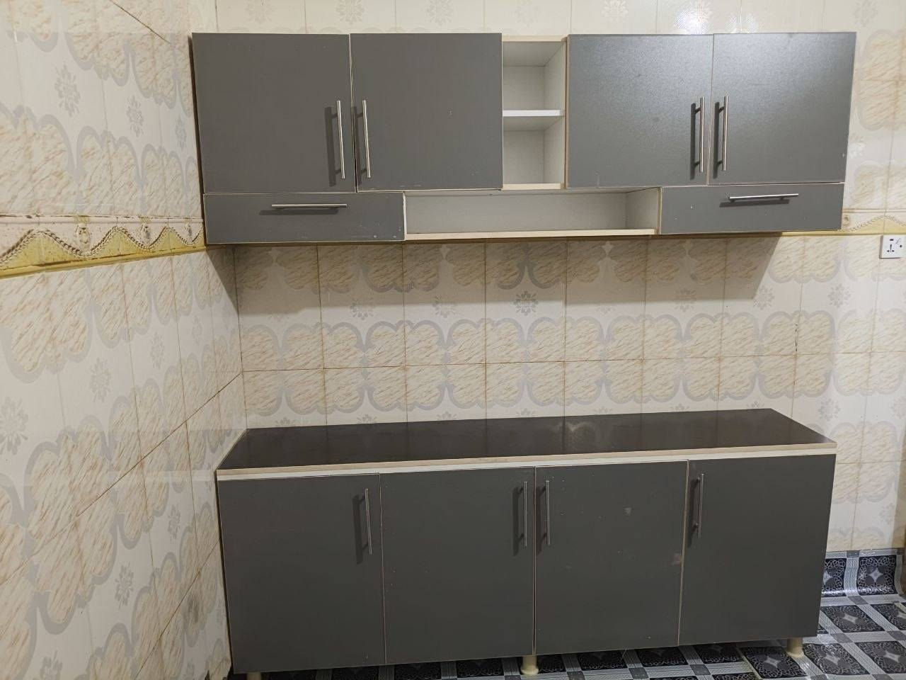 مترين ارضي وملحق ومتر و20 سنك مرمر 

للبيع


**إذا كنت صاحب هذا الإعلان وتريد حذفه لأي سبب، رجاءا أرسل رسالة إلى الدعم الفني**