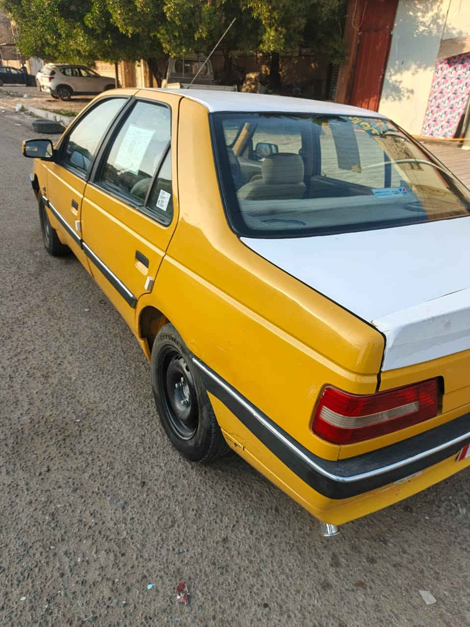 سلام عليكم
لميس للبيع 2015

تبريد ميشتغل بيه بارد بل جاملغ الخلفي

محرك كير صدر كهرباء كله جديد

السياره ترايه للبصره

هيئه غرامات عليه 

السعر38بيه مجال شي قليل

السياره بغداد شيخ عمر مكانه

***********
