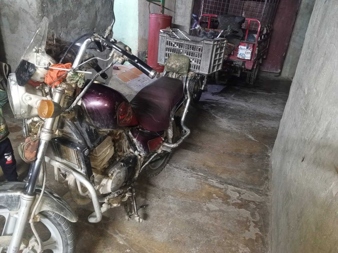 دراجه هارلي 2 ولف للبيع 300. وبي مجال ***********
