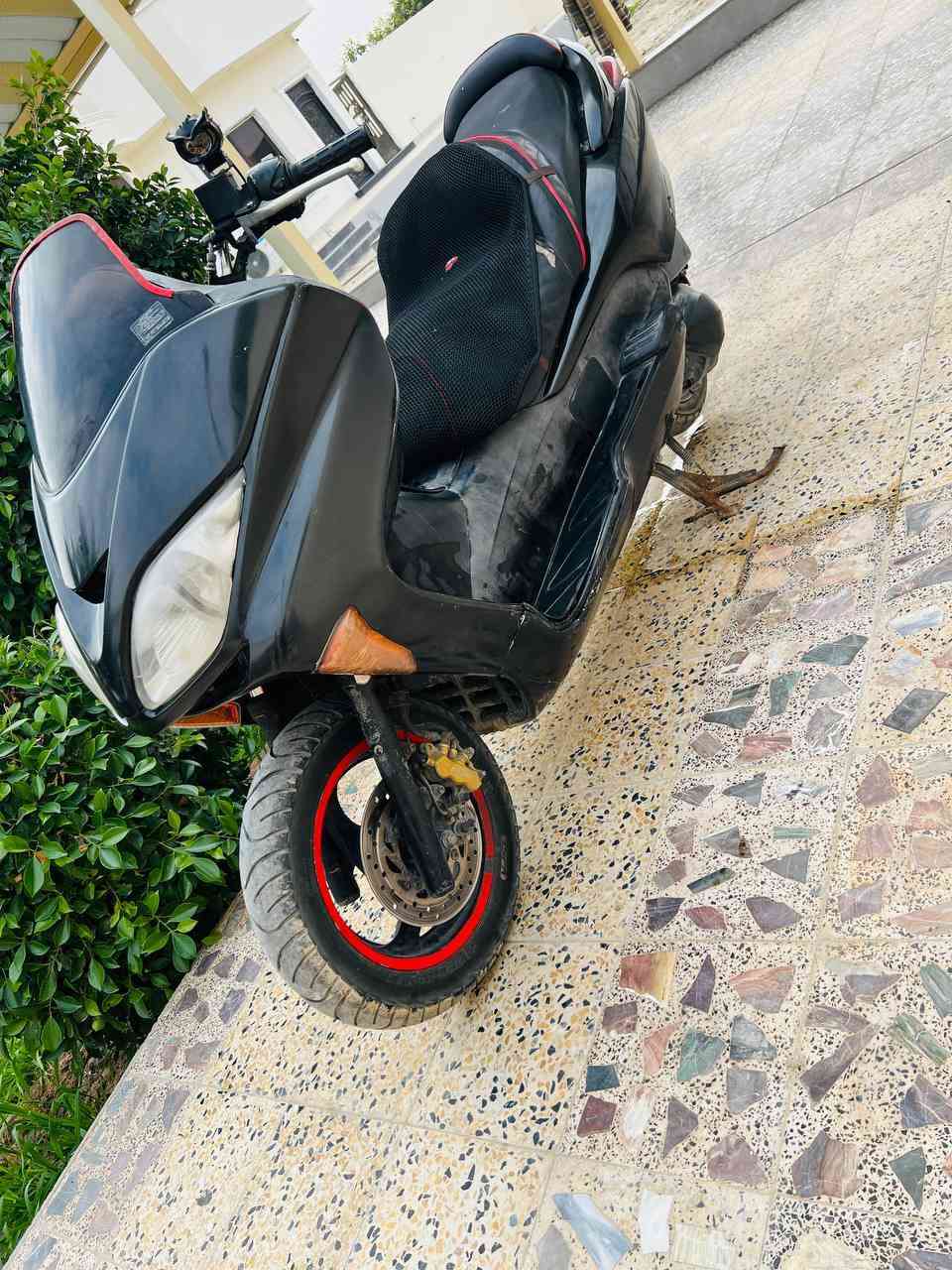 دراجه فورزه للبيع متوازي ع بيعته
دراجه 0.8 مكينه شرط ما مفتوحه ما ناقص برغي كلشي بيه شغال .مكينه ناعمه نكره صلف شغاله بكل وقت .مع بصمه .
الكهربائيات كلهه شغاله .
كير اوتوماتيك. 
السعر 900 الف وبيه مجال 
مكان: فلوجه 
التواصل فقط واتساب. 
***********
