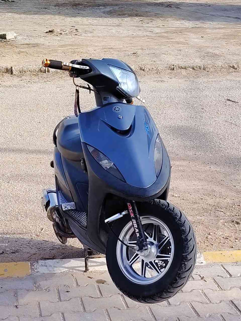 دراجه ماكس عدله للبيع
نضافه فول ما مفتوحه
دراجه مرتبه ومزوده
السعر مليون
المكان سماوه


**إذا كنت صاحب هذا الإعلان وتريد حذفه لأي سبب، رجاءا أرسل رسالة إلى الدعم الفني**