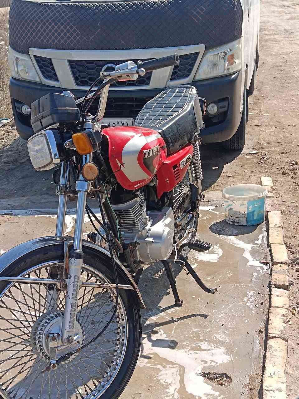 للبيع سعر خاص مديل 21 وراق مكان الحله متواجد فيس


**إذا كنت صاحب هذا الإعلان وتريد حذفه لأي سبب، رجاءا أرسل رسالة إلى الدعم الفني**