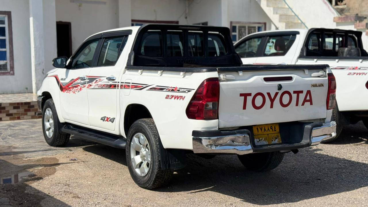 السلام عليكم 
بكم عذاري 2016 محرك #گاز للبيع
السعر 180 وبيه مجال
بيه مكانات صبغ ، گير اوتو فول مواصفات
گير ومحرك شرط السيارة جاهزه مابيه اي عيب، سنوية نافذة
*********** 
***********
