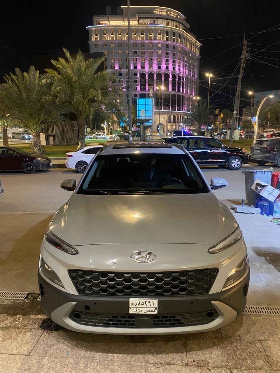 مكلف بلنشر.... كونا موديل  2023 فووول مواصفاات((مرقم بغداد))
ضررهه موضح بلصوره 160 وبيهه مجال
 ***********
مكان السياره بغداد بغداد, العراق
