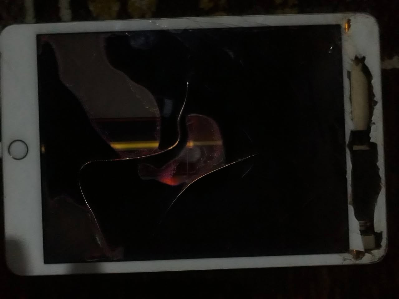 السلام عليكم ايباد ايفون 5 للبيع  الجهاز بس يحتاجلة شاشة تبديل للبيع السعر 30 آلاف وبي مجال قليل مكاني بغداد حي ور منطقة حي الكوفة  ليشتري يجيني خاص يخابرني علية رقمي يخابرني علية الواتساب هاذا رقمي  نتواصل علية
***********
