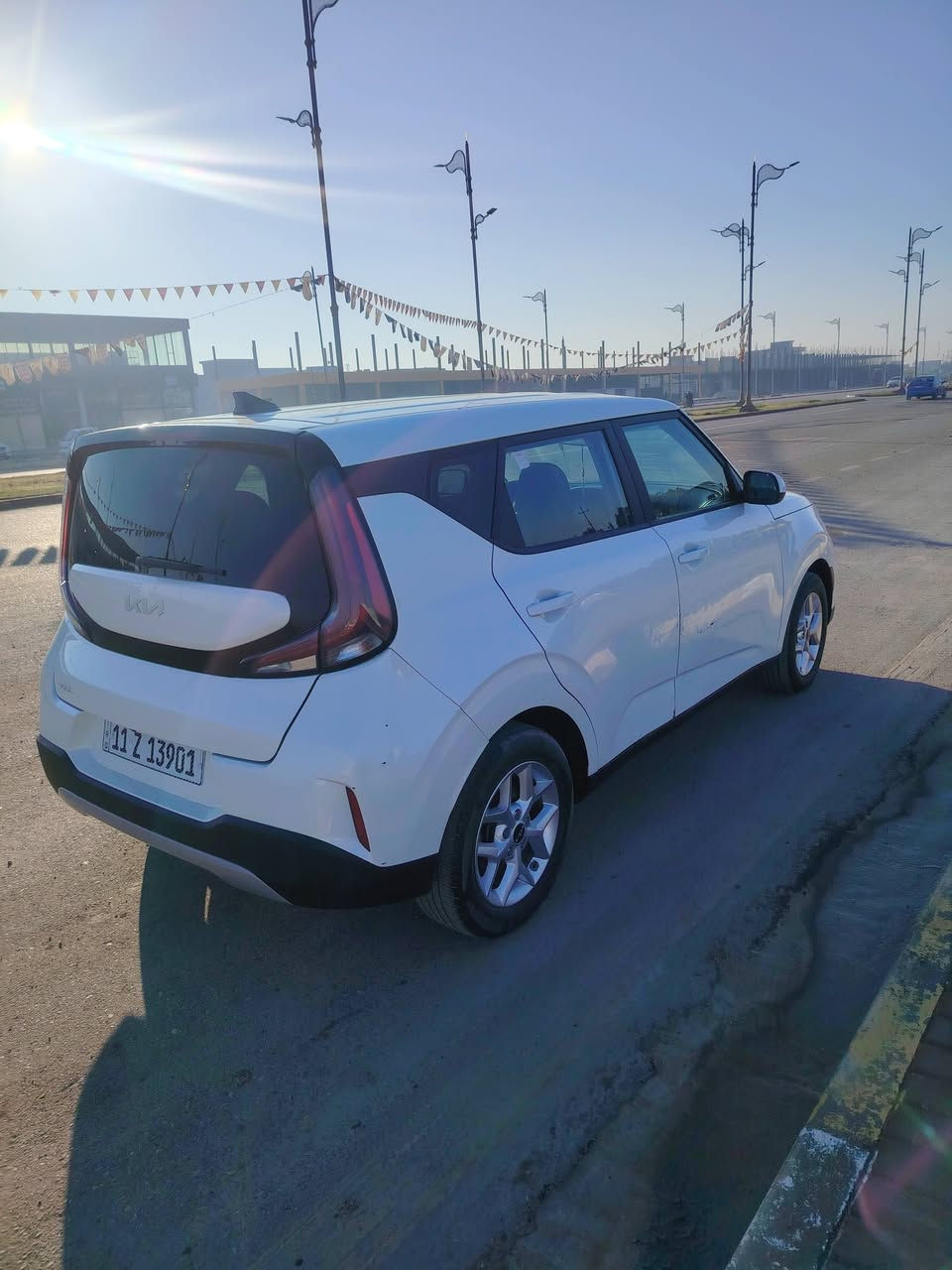 السلام عليكم كيا صول موديل 2023 نص مواصفات رادار تحديد مسار إطفاء ذاتي شاشه كامره دواره بدون تبديل بدون ايرباكات رقم بغداد تخم تاير تبريد شغال محرك 2000 دوش رقم الهاتف *********** السعر 160 واسط صويره
