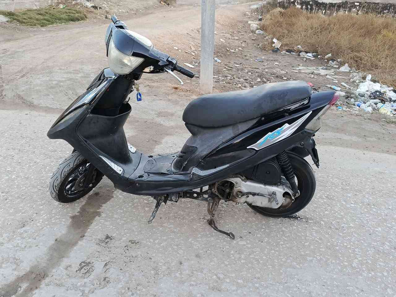 سلام عليكم 
ماكس عدله للبيع يرالدله ترتيب دراجه شغاله مكينه حلوه مفتوحه صالنصه رياضي 
*********** 
مسيب 
رايده ب 300
