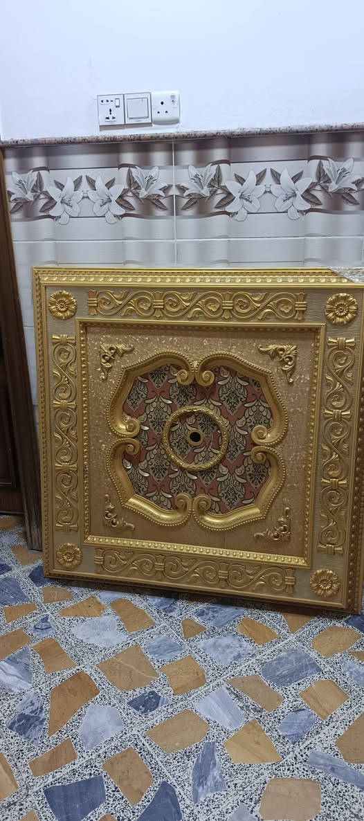 ديكور سقف ثانوي قياس120 مربع 
السعر 50 الف


**إذا كنت صاحب هذا الإعلان وتريد حذفه لأي سبب، رجاءا أرسل رسالة إلى الدعم الفني**