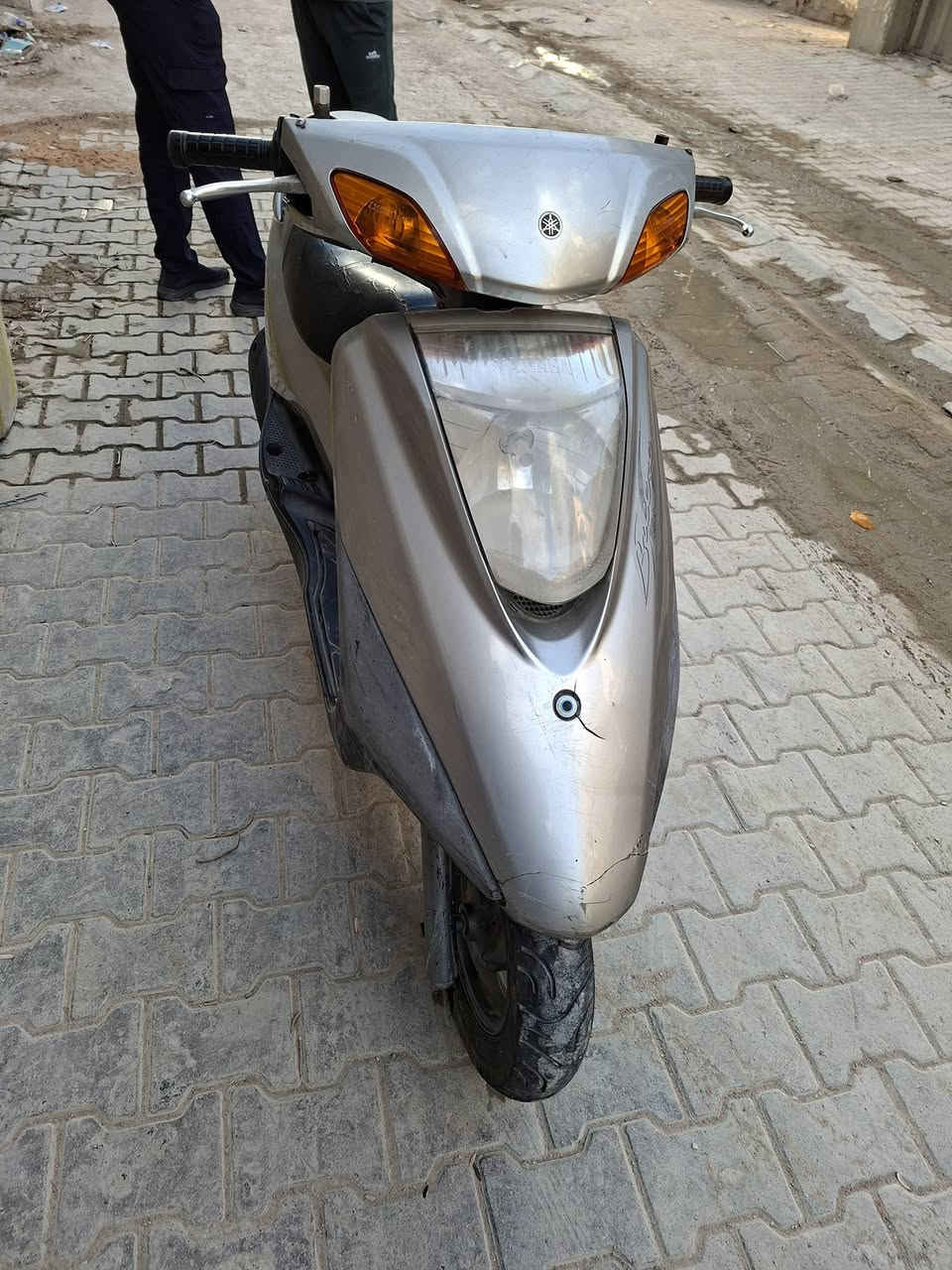 للبيع بريز دراجة شغالة كفرات بلاد  بيه نقوصات بسيطة سعره 450 شراي اتصل ***********
