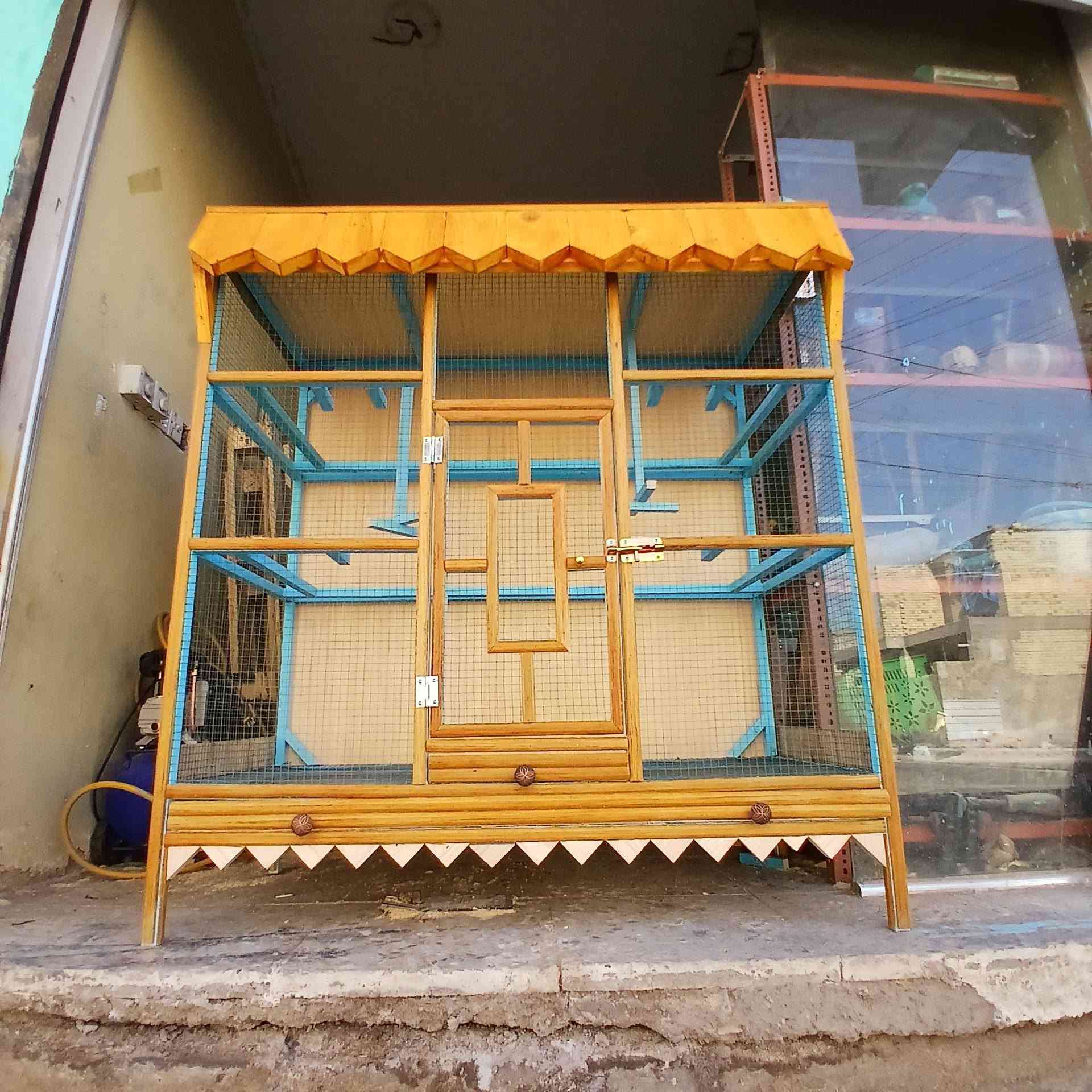 زقورة الطيور الزينة متاح
 خشب صاج ثقيل شغل تزكام
التفاصيل
الارتفاع متر و33 سانتي
العرض متر و 24 سانتي
النزال 60 سانتي
مجر تنضيف 1
مجرات الكل عدد 1
مروجه عدد 2
وقافات عدد 6
رفوف عدد 4
المكان بغداد السفير العبيدي
السعر خاص
للاستفسار هاتفي ***********
