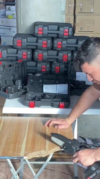 منشار كهربائي • بطارية ٤٨ فولت • سلسلة ٤ إنج