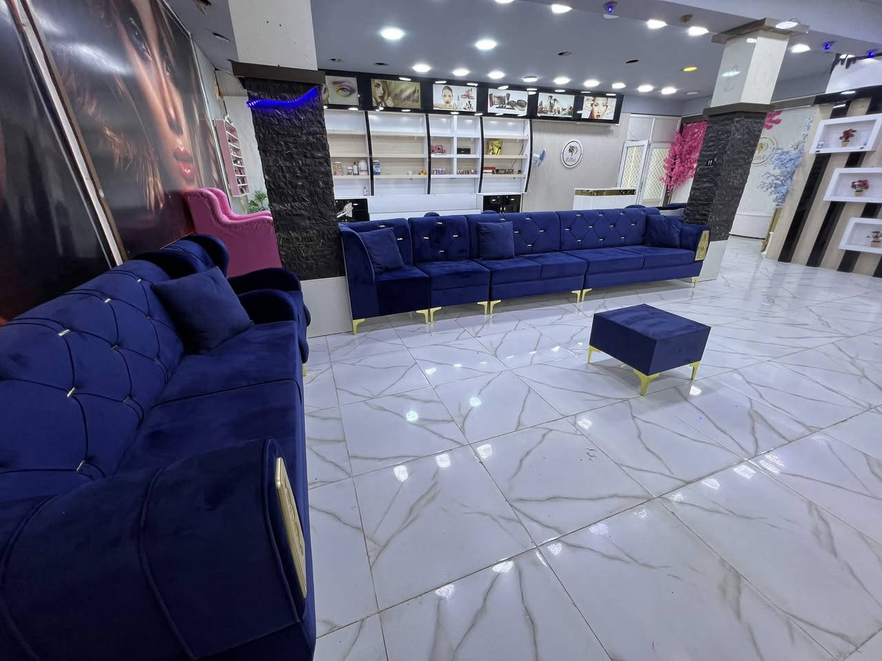 مركز متكامل للبيع في شارع سناتر بكربلاء مدفوع اجار لمدة سنه @إشارة


**إذا كنت صاحب هذا الإعلان وتريد حذفه لأي سبب، رجاءا أرسل رسالة إلى الدعم الفني**