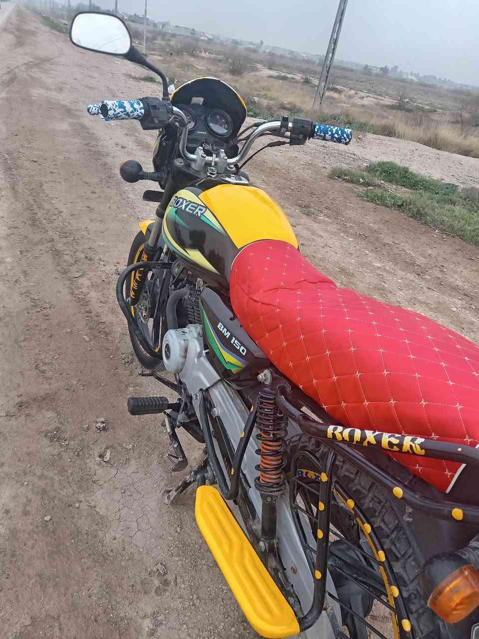 سلام عليكم بوكسر 21 كفالة فقط ولفات مبدلة الباقي كلة مكفول للبيع او مراوس حسب القناعة مكان ديالى مقدادية تقاطع الوجيهية رجاءآ مو شراي لا يتعبني رقم *********** اتصل وتدلل ومتواجد خاص همين سعر اوراق شرط ترقيم مابيهة اي نقص
