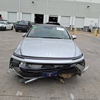 سوناتا ٢٠٢٤ • ٢٦ ألف • حادث امريكا