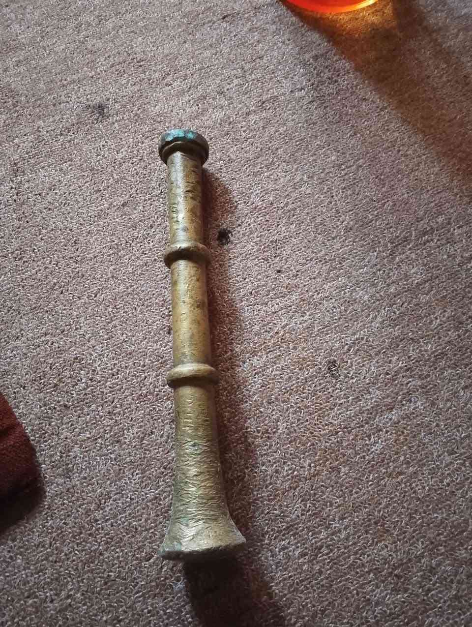 وزن اربع كيلو مكان موصل 70الف قفل
***********
