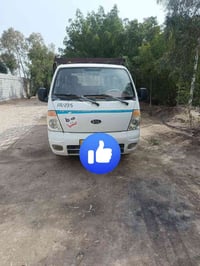 سلام شباب سياره موديل 20010 رقم انكليزي بأسمي مكينه الفين وسبعميه مكان...