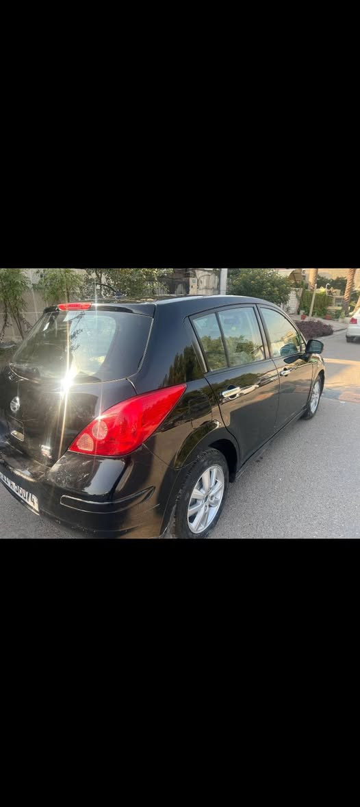 نيسان فيرسا للبيع مكان بغداد الدورة
السعر 53 مكلف بالنشر 
*********** ابو ليان موجود واتساب
