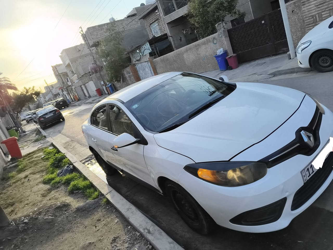 رينو فلوانس2016
السعر 63
 للاستفسار الاتصال على***********
