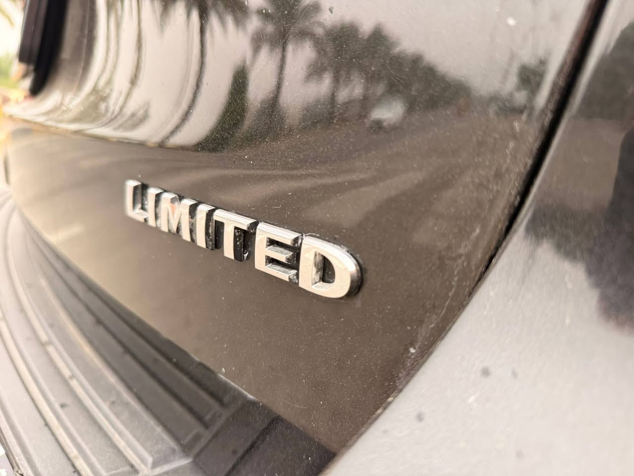 جيب شيروكي 2014 فول عدا الفتحه
السياره كفاله فقط شويه بلجاملغ وشويه بلبنيد والسونار موجود وي الصور اي تصليح داخلي مابيهه  ماشيه 90 الف

السعر 180 اي استفسار اتصل 
***********
