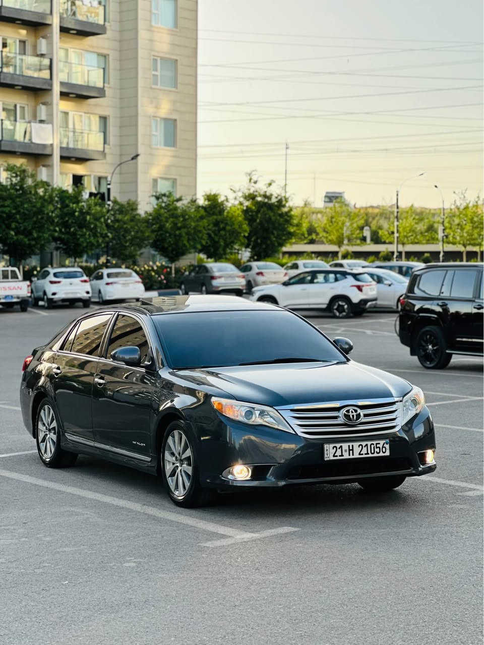 Avalon 2011 amrki 
‎سعر مناسب 
‎ماشي150كم
‎سيارة قتعه صبخ
‎رقم و سنوي هزه فحص جديد بسمي 
‎تحويل وكآلة حاضر بنفس آليوم 
‎محرك ٦ سلندر ٣٥٠٠ ممفتوح برغي 
‎مواصفات فتحه . كشنات جلد و كهرباء. رادار. 
‎كشنات تدفية. شاشة و كاميرآ خلف. 
‎تبريد قطعتين. تحديد سرعة. ٣ نضام قيادة
‎ مرايه كهربائي. بعد
‎محرك كير مكفول
‎كتلوكات بلادي موجودة 
‎السعر: $١٥٥
‎مكان سليمانية
*********** السليمانية, العراق
