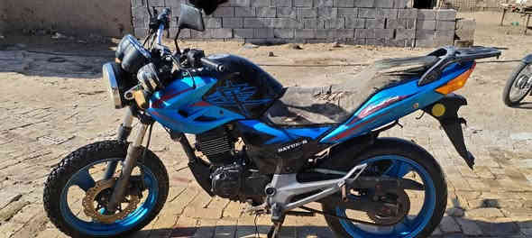 السلامو عليكم دراجه دايوان للبيع 2017اوراق اصوليه بس محركهى يبخر الستفسار ***********
