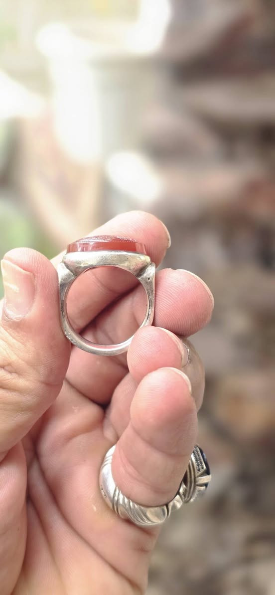 يماني صياغة حجي عرفان VIP
اجواد انواع اليماني واعلاها
مخطوط
السعر ٣٥٠ الف
واتساب ***********
