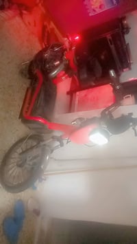 دراجه شحن SUPERPOWER  حجم 26 ستاند تلفوت +اوكس بلادي شغال  تايرات جدد ...