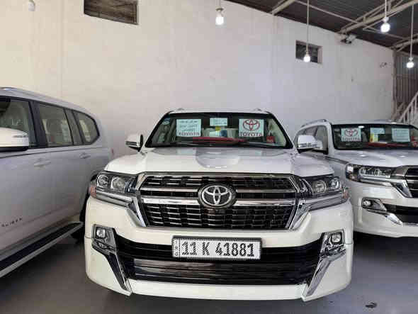 معرض يوسف لتجارة السيارات 
موديل/ ٢٠٢١

للمشتري حق الفحص بجهاز السونار قبل دفع ثمن السيارة  💵 

وكالة/ ساس 
فول مواصفات ١/١ فئة GXR

محرك /٦ سلندر ٤٠٠٠ الف 

ماشيه/ ٧٠km 
 
السيارة  جاهزه بدون اي نقص 

السعر/٥٩٠$
قابل للتفاوض 
ترهم مراوس او بيع نقد فقط 🚘 

معرض يوسف  لتجارة السيارات 
بغداد البياع مجمع المعارض شارع الوسط 
***********حيدر
