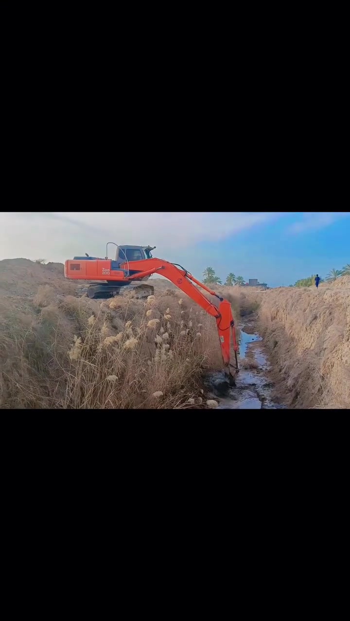 السلام وعليكم للبيع موديل 2005للستفسار اتصال ***********/‏‪***********‬‏
