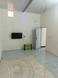 بيت للبيع • منزل للبيع • مجمع الاخمستلاف • بيت خدمات كاملة • بناء حديث...