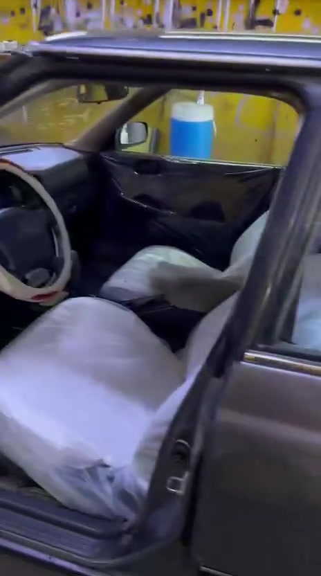 مارك للبيع موديل 91مكفوله من كص ومن ضربه قويه ومن أصوليات رقم نجف تبريد شغال مكينه وكير جدد مبدليهن قبل شهرين مكينه 2500 بطاين جدد دواخل حلوه صبغه جديده السعر ٣٦ ومجال قليل حك الجيه مكاني النجف حي سلام 
***********
