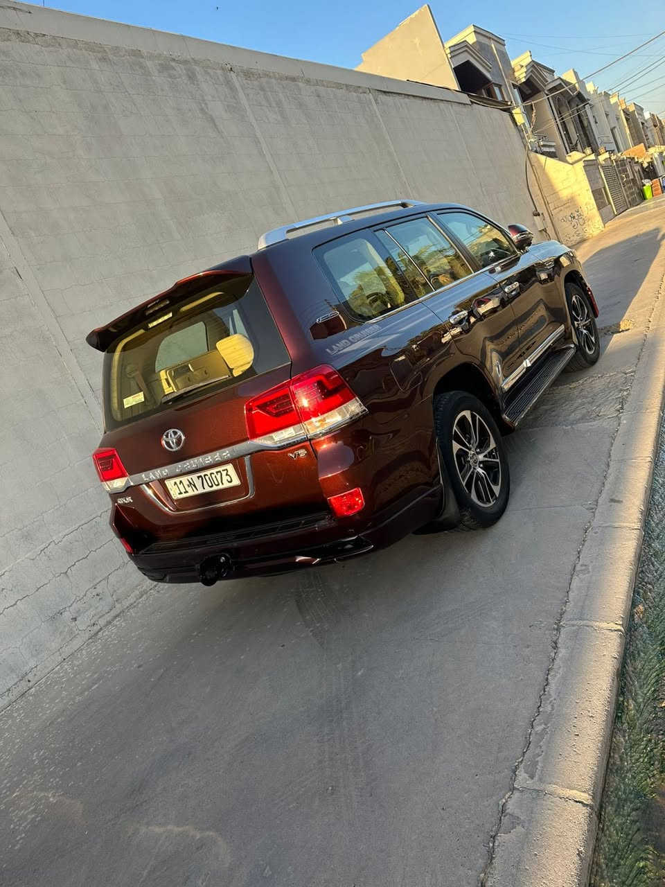 السلام عليكم للبيع لاندكروز موديل ٢٠١٦ السعر ٤٢ الف للاستفسار***********
