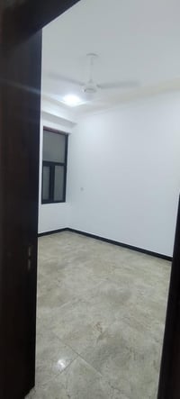 شقق للايجار زيونة محلة 716  كل شقة 100م كل شقة تحتوي 2 غرفة نوم استقبا...