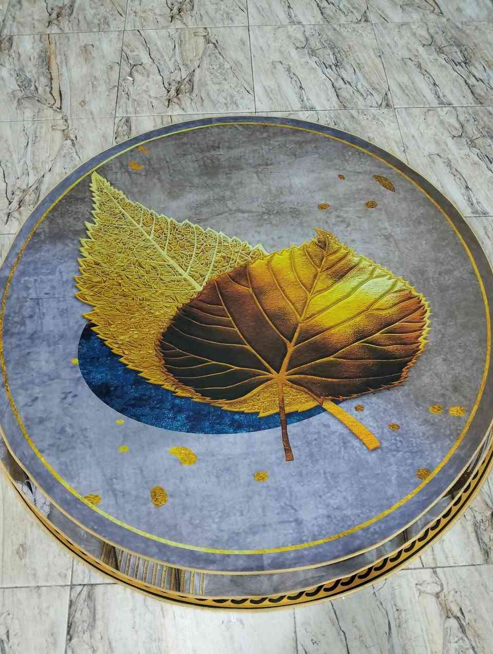 عرض خاص ب4000 فقط اليوم لحكو 
موكيت ثري دي دائري قياس متر ونص 
العنوان التحرير دور الجاهزة مقابيل محل كرزات حمودي يوجد توصيل ***********
