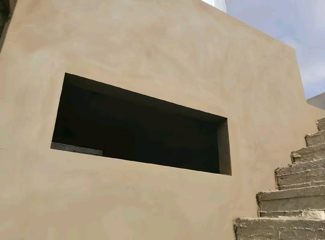 سلام عليكم  كادر سوري شغل دراجه أوله متفرغ لباخ سمنت  لط و خشن وناعم وجراره واجهية في كربلاء  الاستفسار  ‏‪***********‬‏
