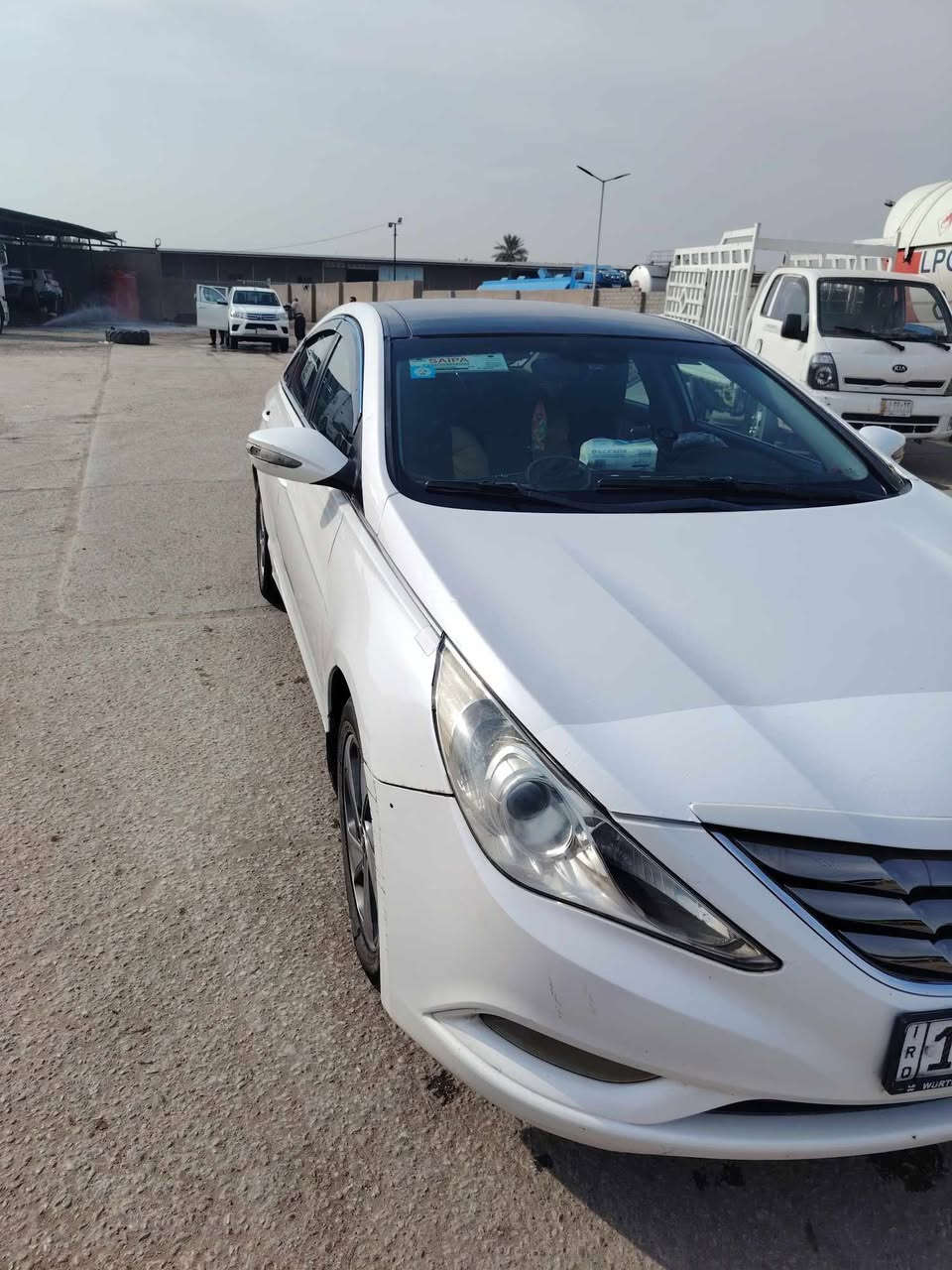 سوناتا خليجي 2011 رقم بغداد بأسم صاحبها السياره جاهزه مكينه كير حداديه بيها منظومه غاز شغاله بيها بارد وتكحيل بعض مكانات سعرها 107 وبيها مجال مكانها كله حله سياحي 
# اي استفسار ع رقم ***********
