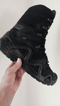 قطعة راقيه ومميزه من مارکة((LOWA))  قياس (( 44))باله فول نظافه للحجز والاستفسار على الواتساب ((  *********** )) #فقط
