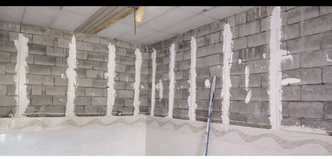 سلام عليكم يوجد كادر لبخ جص من الموصل شقل مضبوط ونضيف كدام العين  يتكون من ربعه صطوات وربع عمال.  ***********وتساب.   *********** تصال
