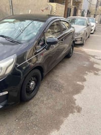 كيا ريو • اسود خليجي • ٢٠١٣