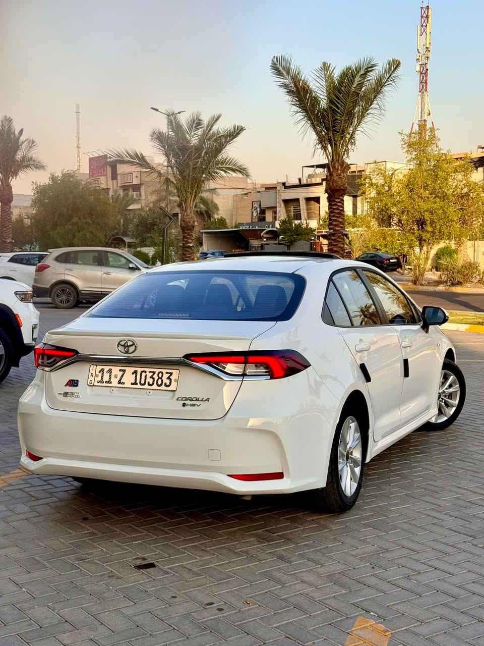السلام عليكم للبيع
تويوتا كورلا هايبرد موديل 2025 شكل الخليجي
ماشيه 13 فول مواصفات اعلى فئة خمس كامرات وكشن كهرباء بجم لد 
السيارة مكفولة من صبغ وتبديل بيه رصعتين صغار كد ٣ اصابع  ومسحوبات PDR
محرك 1800 هايبرد
السعر 160 وبيها مجال بسيط حك الجية
مكاني بغداد / حي الحسين
للاستفسار *********** وبي واتساب
